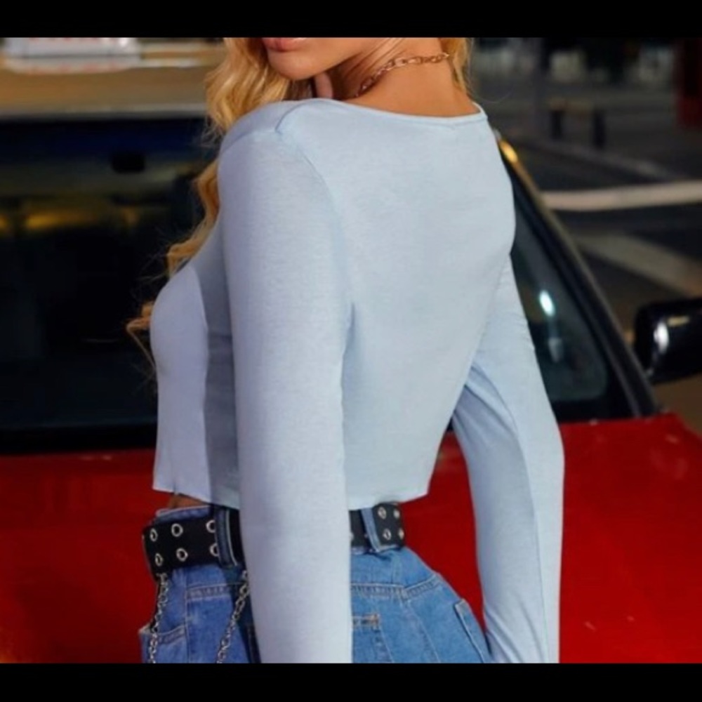 tie front crop top